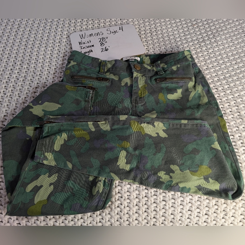 Cabi 4 Skinny Crop Camouflage‎ Women's Denim Pants
